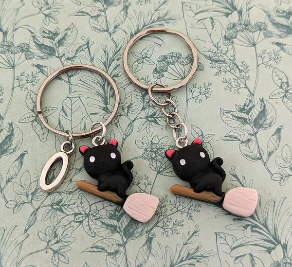 Black cat Keyring, witchy gifts, witch keychain, black cat lover gifts, Halloween accessories, witch accessories, cat lover gifts, gothic