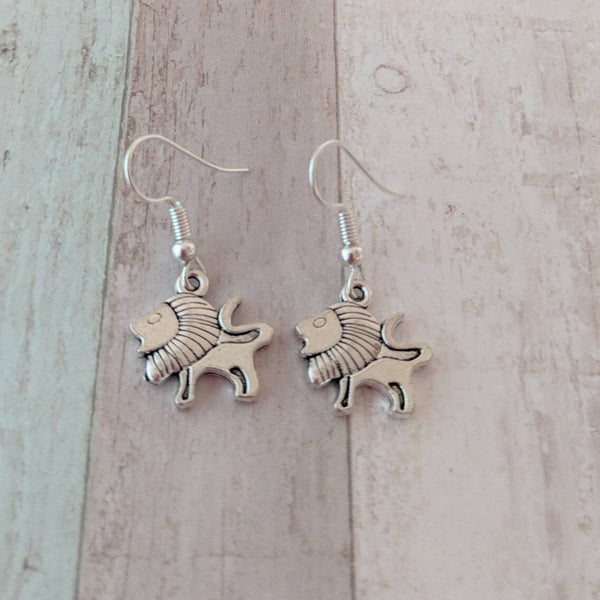 Lion earrings, lion jewelry, animal earrings, animal jewelry, fandom earrings, wildlife earrings, cat earrings, cat jewelry