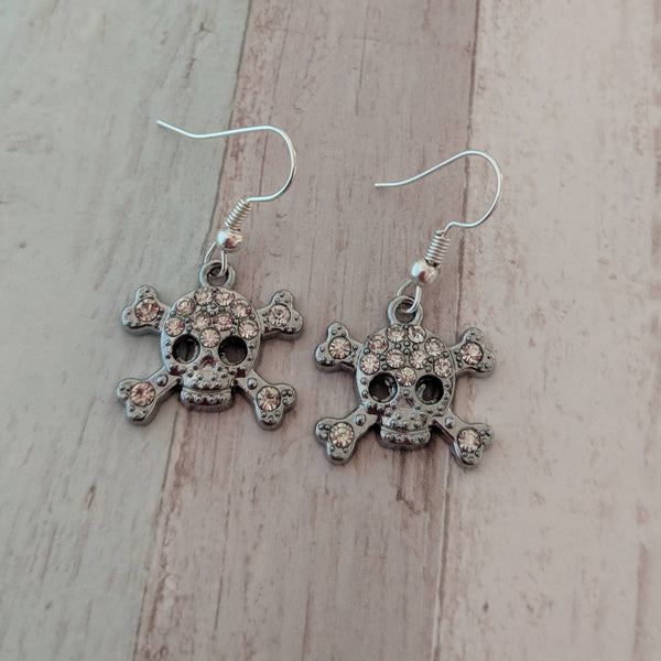 Skull earrings, skull jewelry, day of the dead, charm earrings, pirate earrings, punk gifts, Wicca earrings, gothic earrings, gothic jewelry
