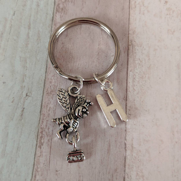 Bee keyring, bee gift, stocking fillers, bumble bee gift, honey bee keychain, gifts for her, unique gifts, bff gifts, sister gifts,