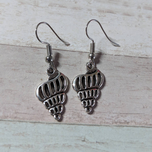 Seashell earrings, beach earrings, sister gifts, summer earrings, mum gifts, novelty earrings, gifts for her, bff gifts, charm earrings
