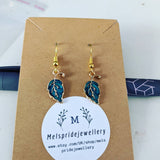 Maple leaf earrings, leaf earrings, charm earring, gifts for her, nature earrings, autumn earrings, autumn jewellery, sister gifts, mom gift