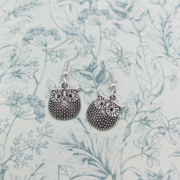 Owl earrings, owl jewellery, owl lover gifts, bird earrings, bird jewellery, bird gifts, animal earrings, cute earrings, secret santa,