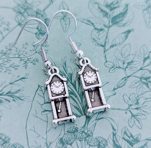 Clock earrings, grandfather clock earrings, retro earrings, retro jewelry, steampunk earrings, steampunk inspired gifts