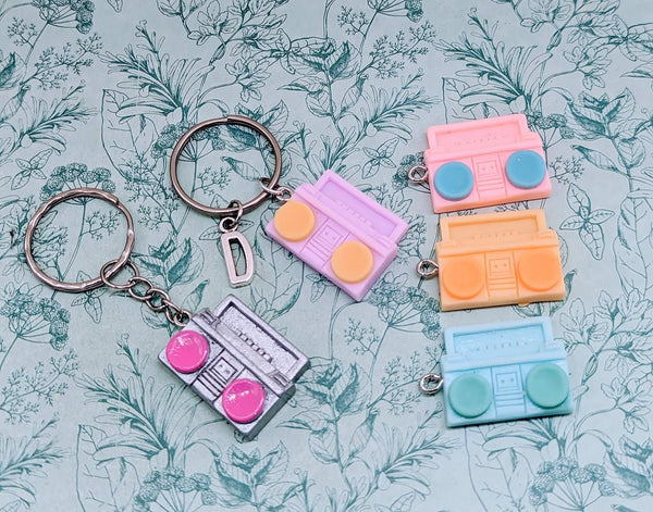 Radio keychain, radio keyring, radio gift, radio lover gifts, kawaii keychain, stereo lovers, music lover gifts, music themed gifts,