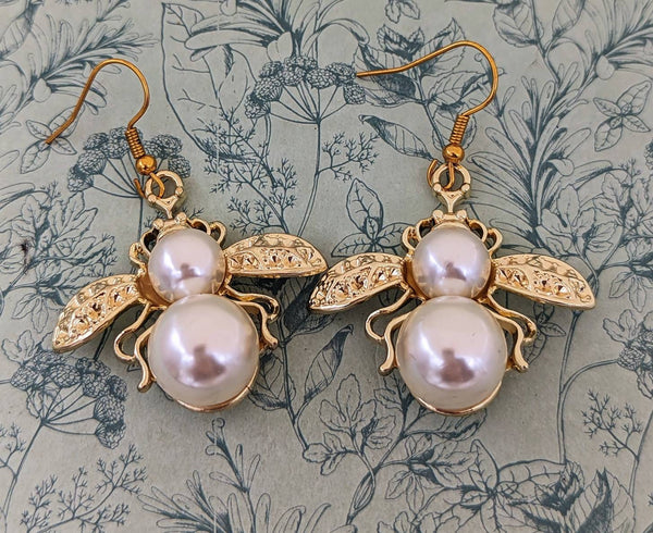 Bee earrings, pearl earrings, wasp earrings, big earrings, insect jewelry, insect earrings, honey bee inspired, bee keeper gifts, bee gifts