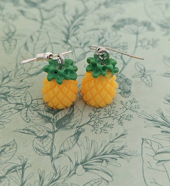 Pineapple fruit earrings, pineapple jewelry, fruit jewellery, fruit lover gifts, summer earrings, summer inspired, summer accessories,