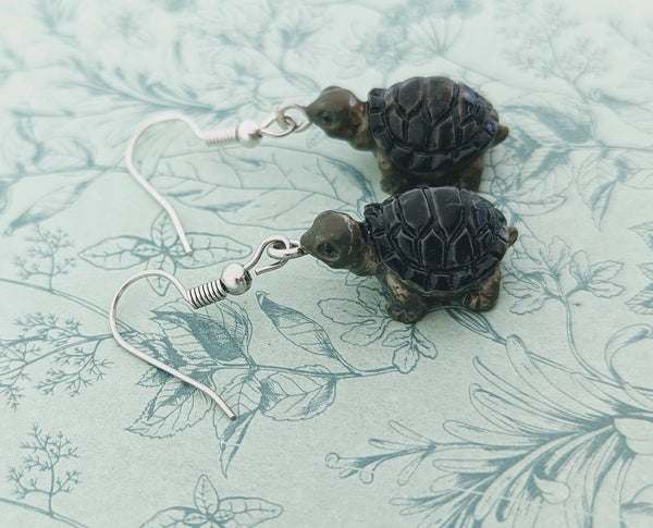 Turtle earrings, tortoise earrings, Turtle jewelry, gifts for turtle lovers, tortoise gifts, turtle accessories, sea animals,