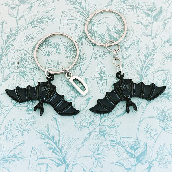 Black bat keychain, gifts for bat lovers, bat watcher gifts, vampire bat keychain, gothic accessories, gothic themed gifts, Halloween gifts