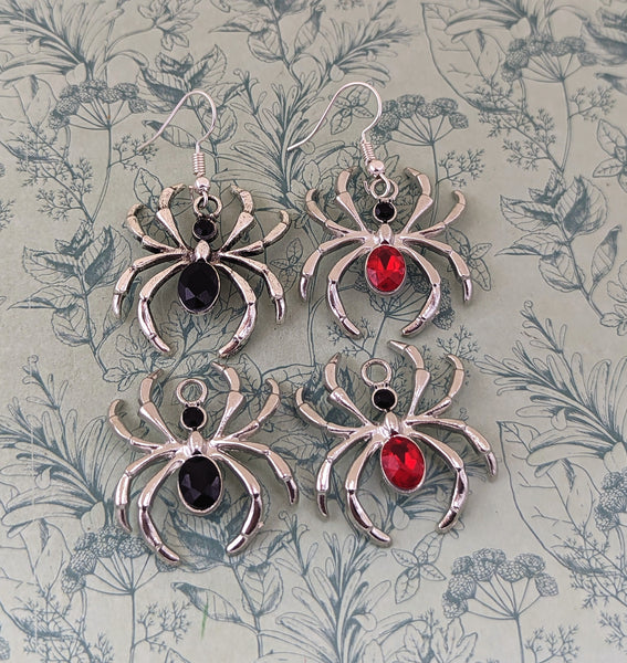 Spider earrings, spider jewelry, gifts for spider lovers, tarantula earrings, tarantula gifts, Halloween earrings, Halloween jewelry, insect