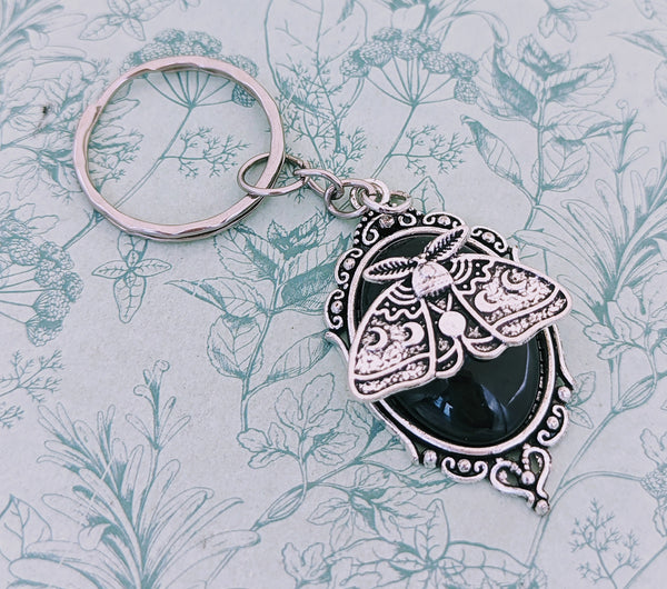 Black moth keyring, gothic moth accessories, gothic keychain, gifts for Halloween, gifts for goths, Halloween bag charm, bug themed gifts