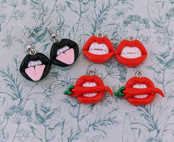 Lips earrings, girly earrings, retro jewelry, retro earrings, rockabilly earrings, kawaii earrings, beautician gifts, lipstick lovers,