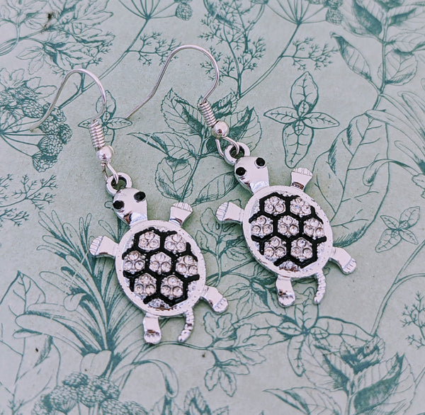 Turtle earrings, nautical earrings, turtle jewelry, animal earrings, animal jewellery, tortoise lover gifts, gifts for turtle mom,