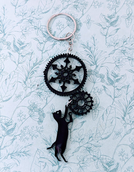 Black cat keyring, black cat keychain, clock keychain, cat mom gifts, cat lover gifts, cat accessories, novelty keychain, animal lover gifts