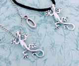 Personalised Lizard gecko necklace pendant, reptile mom gifts, reptile lover gifts, animal lover jewellery, reptile themed jewellery,