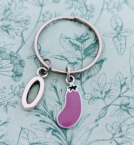 Purple aubergine fruit keychain, aubergine lover Keyring gifts, vegan gift ideas, gifts for fruit lovers, secret Santa gifts, aubergine gift