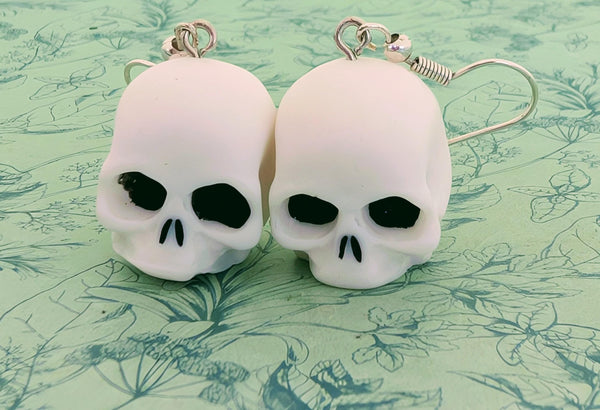 White skull earrings, gothic skull jewellery, skull lover gifts, gothic skull themed, skeleton skull earrings, grunge jewellery,
