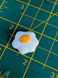 Fried egg stud earrings, fried egg jewellery, fried egg lover gifts, chef gifts ideas, novelty food earrings, food critic gifts, food lover