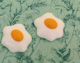 Fried egg stud earrings, fried egg jewellery, fried egg lover gifts, chef gifts ideas, novelty food earrings, food critic gifts, food lover