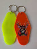 Gothic skull keyring, motel style keychain, gothic lover gifts, gothic themed jewellery, day of the dead themed, reindeer antler skull,
