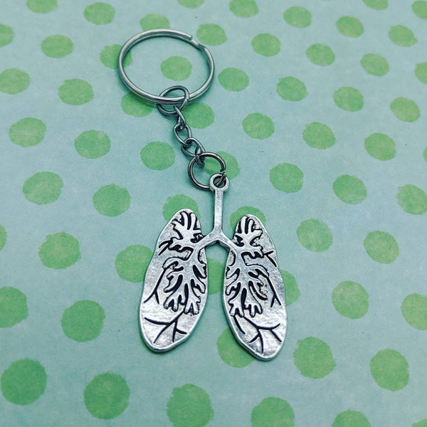 Lung keychain, anatomy keychain, gothic gifts, doctor gifts, geek gift, gothic keychain, novelty keyring, surgeon gifts, Halloween keychain