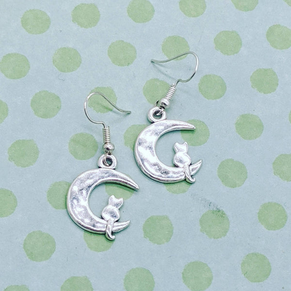 Cat earrings, cute earrings, cat jewellery, gift for cat lovers, moon earrings, girl earrings, animal earrings, moon jewellery,