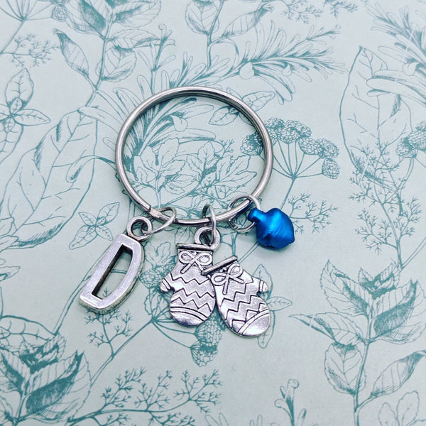 Christmas gifts, Christmas keychain, secret santa, stocking stuffers, stocking fillers, festive keyring, cozy winter gifts, winter inspired