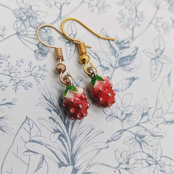 Strawberry earrings, strawberry jewelry, fruit earrings, fruit jewelry, fruit lover gifts, bff gifts, sister gifts, foodie earrings,