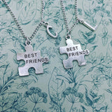 Best friend necklace, best friend gifts, bff gifts, personalised best friend necklace, bestie gifts, friend gift, friendship pendant,