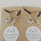 Daschund keyring, dog keychain, dog lover gifts, initial keychain, personalized keychain, bff gifts, animal keyring, animal lover gifts,