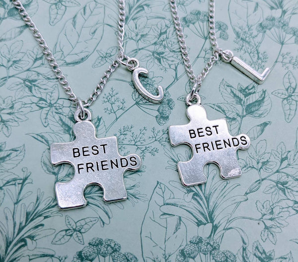 Best friend necklace, best friend gifts, bff gifts, personalised best friend necklace, bestie gifts, friend gift, friendship pendant,