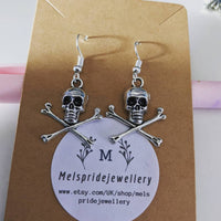 Skull earrings, skull jewelry, charm earrings, pirate earrings, punk earrings, punk jewelry, gothic earrings, gothic jewelry,