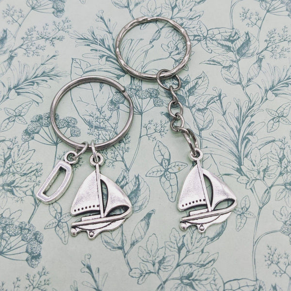 Boat keyring, boat keychain, boat lover gifts, boat gifts, dad gifts, dad keyring, sailor gifts, yacht keyring, sailing boat, initial gifts,