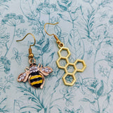 Bee and honeycomb earrings, mismatch earrings, bee earrings, asymmetrical earrings, bee jewelry, bee inspired jewellery, bee lover gifts,