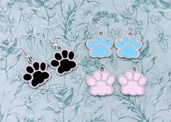 Dog paw earrings, paw print earrings, paw print jewellery, paw print gifts, dog paw inspired, dog lover gifts, dog walker gifts,