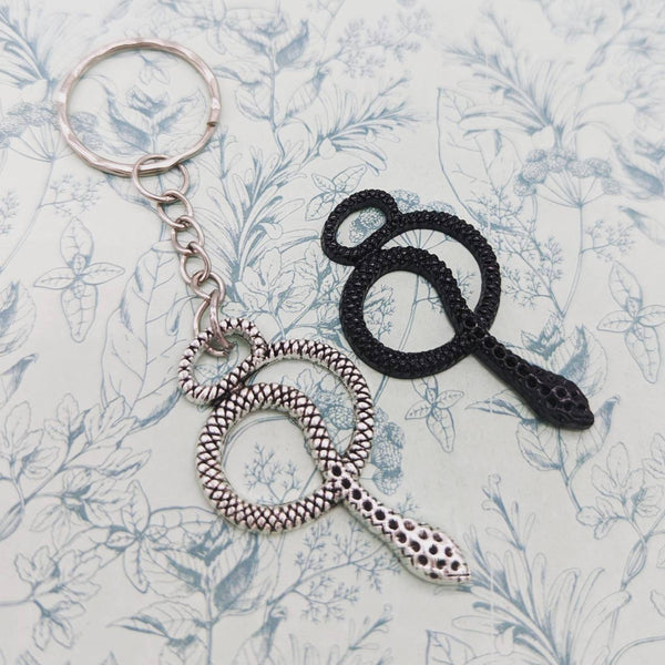 Snake keychain, snake keyring, gifts for snake lovers, cobra keychain, snake inspired, snake themed, reptile lovers, reptile inspired gifts,