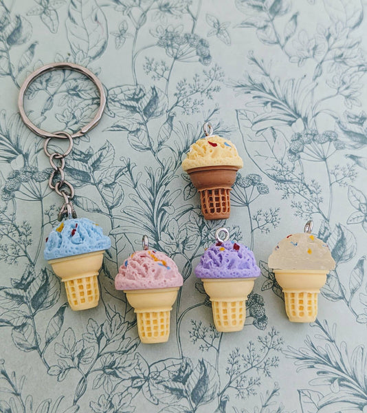 Ice cream Keychain, ice cream lovers, foodie Keychain, foodie gifts, kawaii Keychain, kawaii bag accessories, summer themed, summer inspired