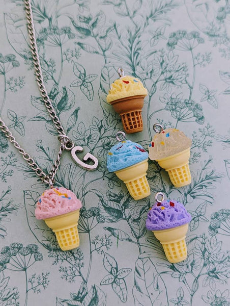 Ice cream necklace, ice cream lover gifts, ice cream jewellery, ice cream themed, foodie gifts, foodie lover, food necklace, food jewelry