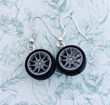 Car wheel earrings, novelty earrings, tyre earrings, mechanic gifts, mechanic earrings, retro earrings, kitsch jewelry, kawaii jewelry,