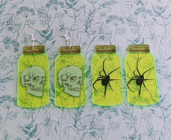 Spider earrings, skull earrings, skull jewellery, statement earrings, statement jewelry, Halloween earrings, Halloween jewelry, spider gifts