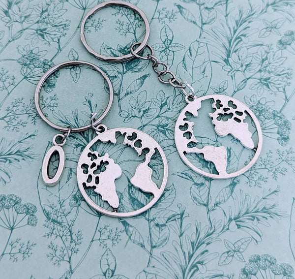 Earth keychain, planet keychain, traveller gifts, wanderer gifts, explorer gifts, explorer keychain, pilot gifts, pilot keychain, earth gift