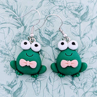 Frog earrings, frog lover gifts, novelty earrings, novelty jewellery, frog jewellery, gifts for frog lovers, reptile earrings, reptile lover