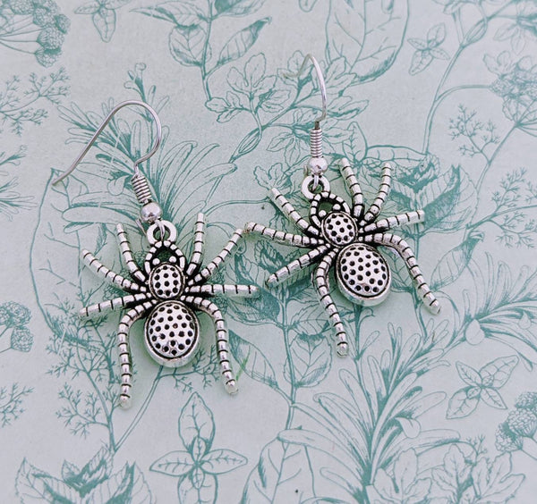 Spider earrings, tarantula earrings, spider jewellery, Halloween earrings, gifts for spider lovers, gothic earrings, Halloween jewelry,